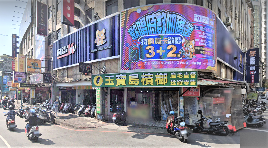 led電視牆-2-解析度(點)1280(寬) X 704(高)( HD畫素) 亮度:5500Nits 防護等級:IP65 弧形箱體